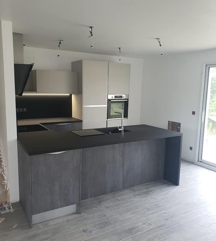 CUISINES PLANS DE TRAVAIL COMPACT Lingolsheim 77