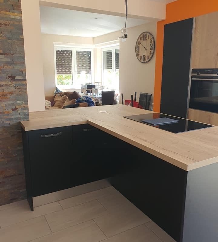 CUISINES PLANS DE TRAVAIL COMPACT Bischheim 86