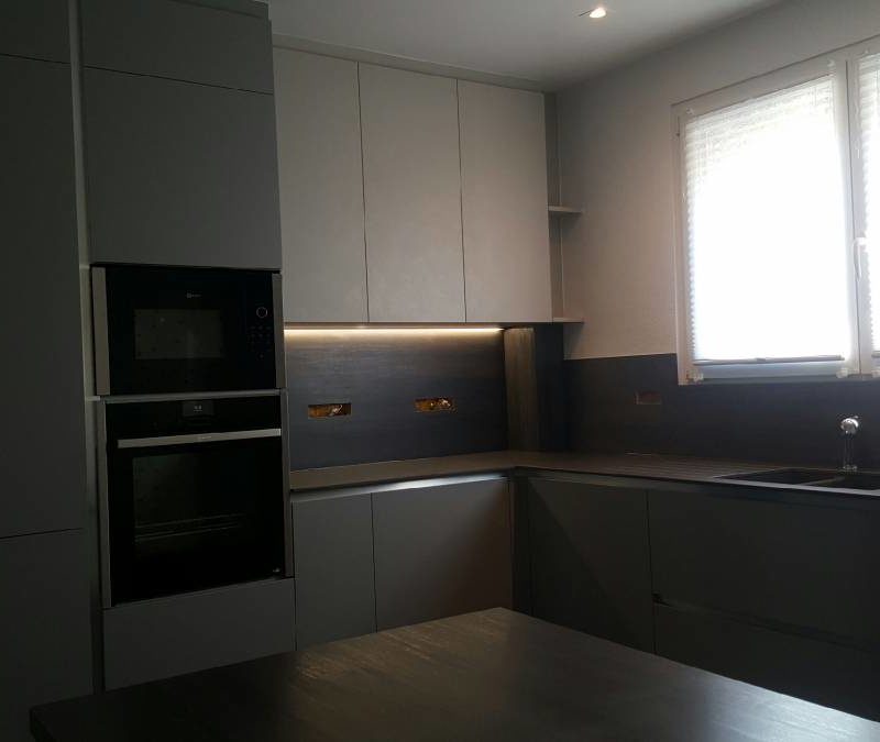 CUISINES PLANS DE TRAVAIL COMPACT Strasbourg 44