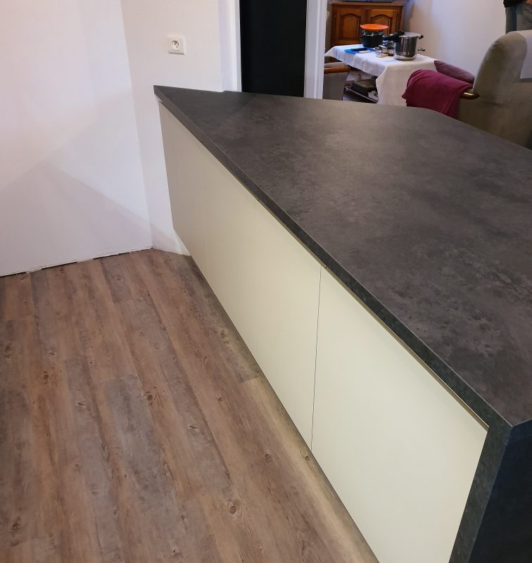 CUISINES PLANS DE TRAVAIL COMPACT Saverne 57